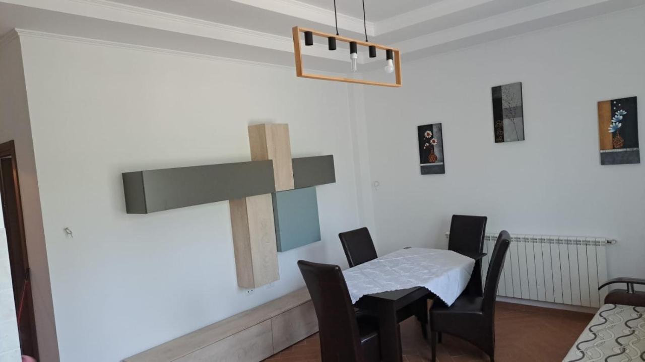 Apartmán Casa Francesca Comanesti  Exteriér fotografie
