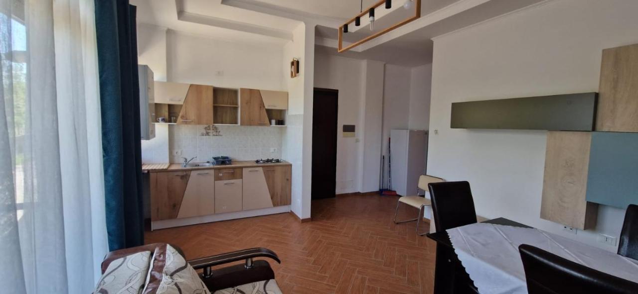 Apartmán Casa Francesca Comanesti  Exteriér fotografie
